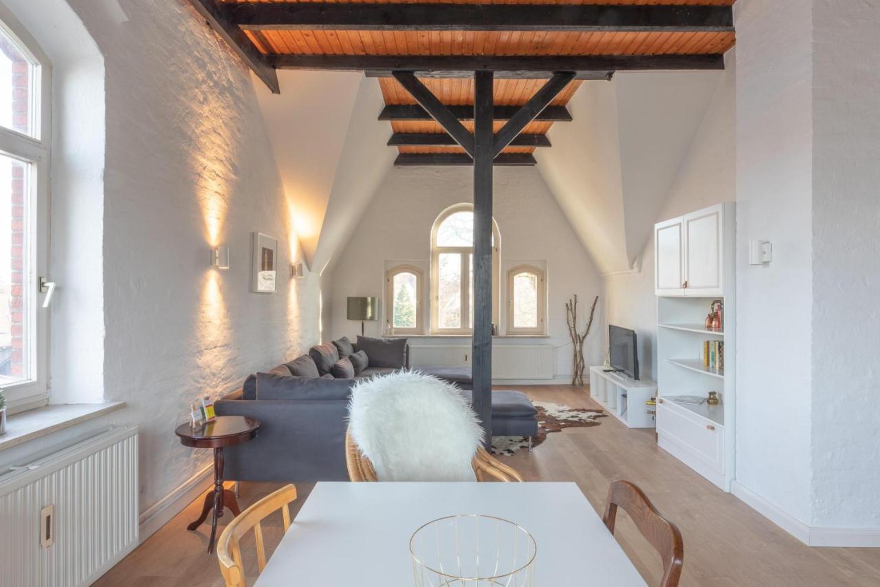 Hafen-Nest 54° Nord Apartment Toenning Ngoại thất bức ảnh